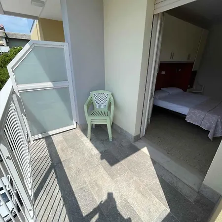 In 53144 Apartment